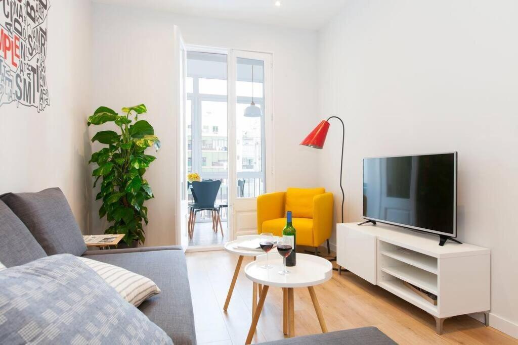 Beautiful 4Bd 4Ba Apartment In Eixample District Barcelona Kültér fotó